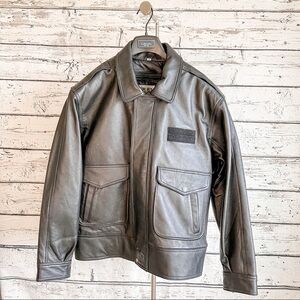 NWOT Crew Outfitters black crew bomber jacket